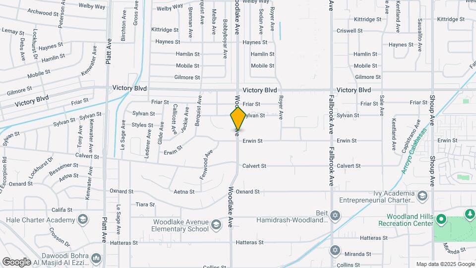 6200 Woodlake Ave Map and Location Details