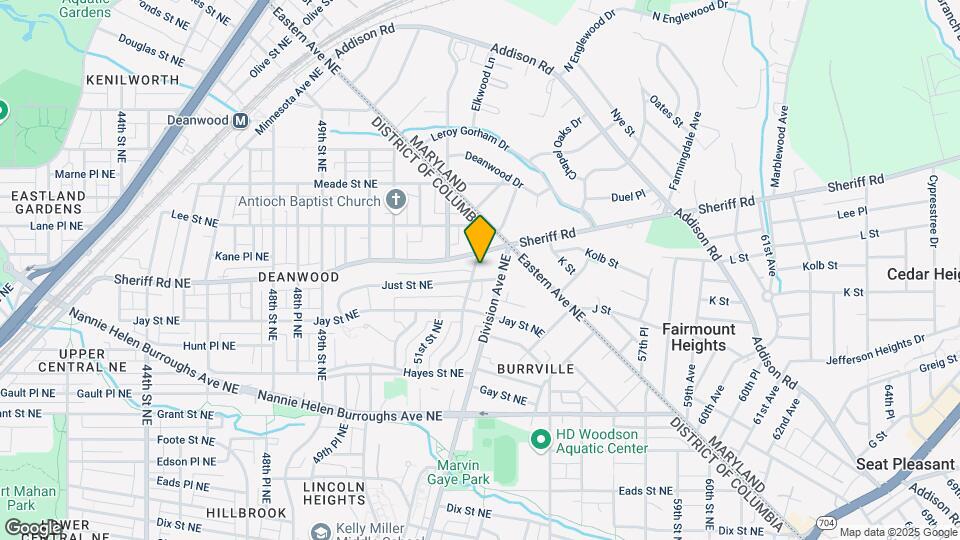 927 52nd St NE Map and Location Details