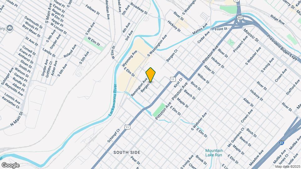 319-319 E Elm St Map and Location Details