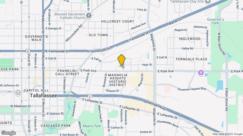 114 Oak St Map and Location Details