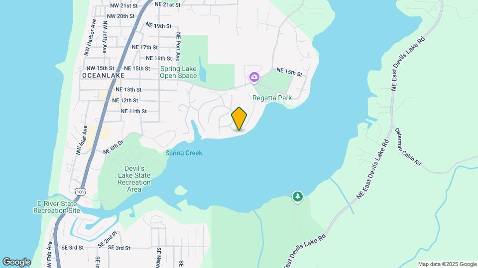 744 NE Lake Dr Map and Location Details