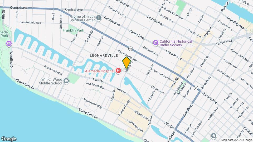 911 Willow St, Unit Gold Coast Gem Map and Location Details