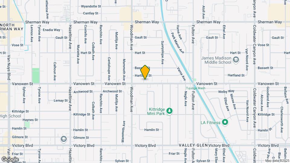 13611 Vanowen St Mapa y Detalles de la Ubicación