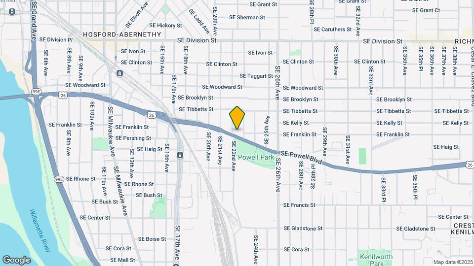 2215 SE Powell Blvd Map and Location Details