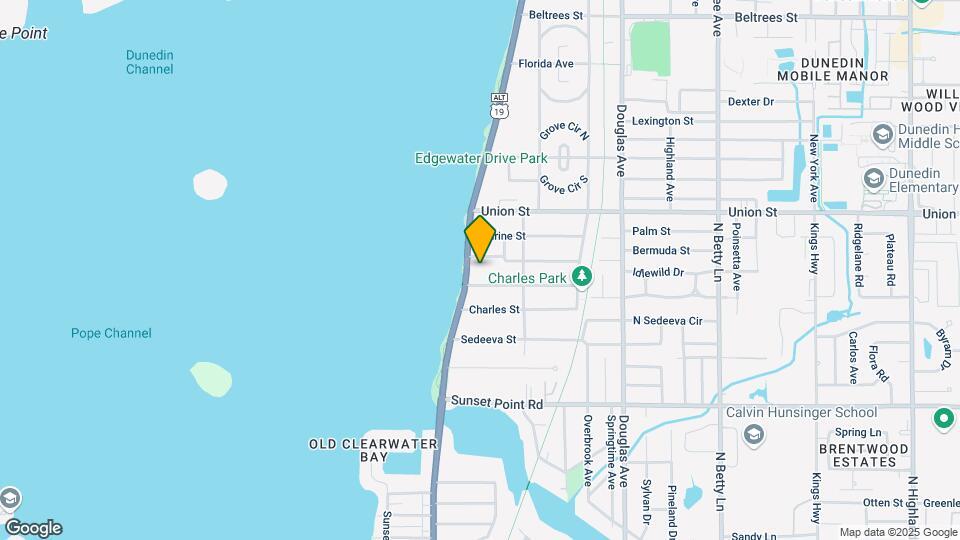 2035 Edgewater Dr Map and Location Details