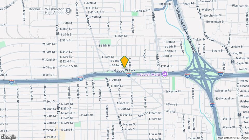 819 North Loop Map and Location Details