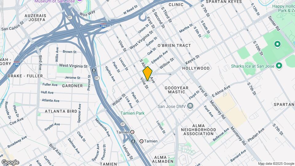 1030 Vine St Map and Location Details