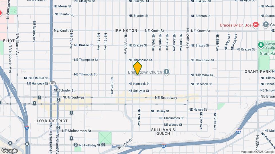 1624 NE Tillamook St Map and Location Details