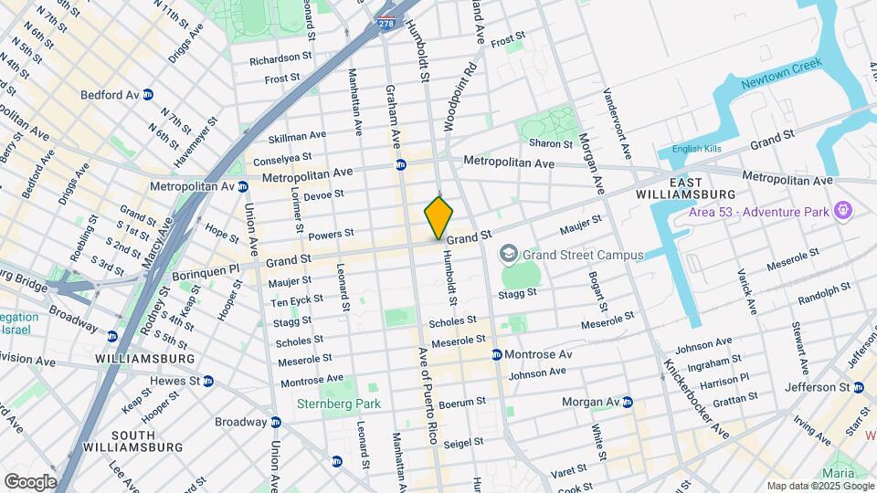766 Grand St Mapa y Detalles de la Ubicación