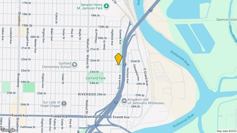 2220 Summit Ave Map and Location Details