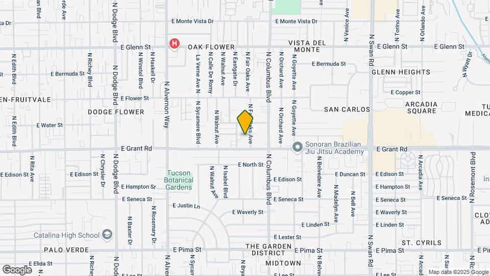 2427 N Fair Oaks Ave Map and Location Details