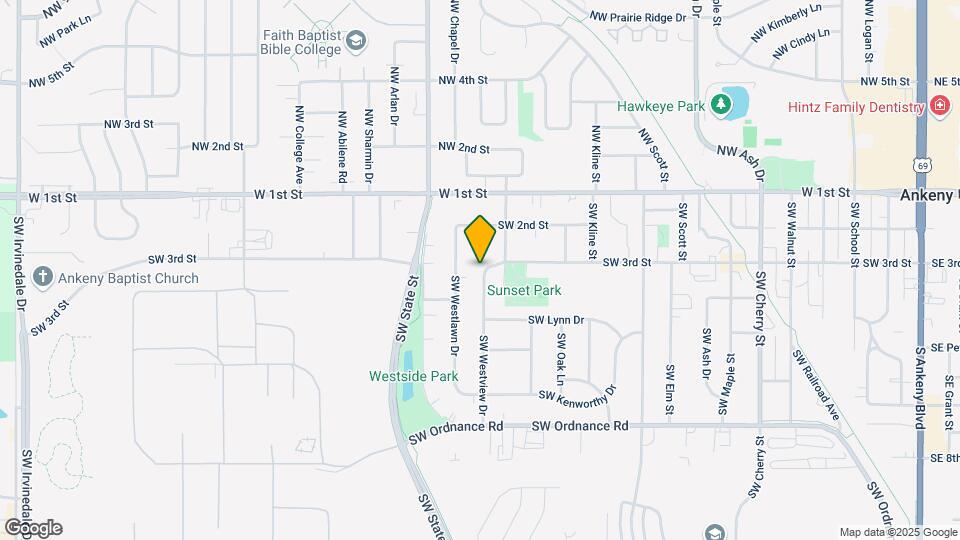 306 SW Westview Dr Map and Location Details