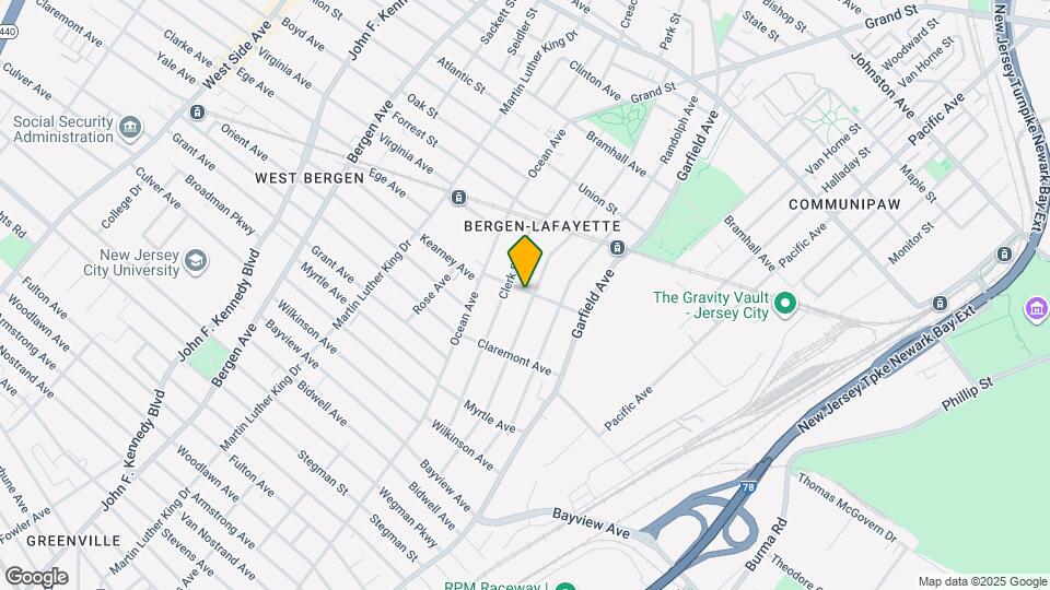 207 Arlington Ave Map and Location Details