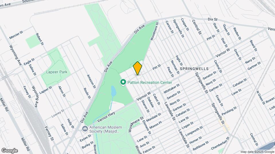 2490 Woodmere St Map and Location Details