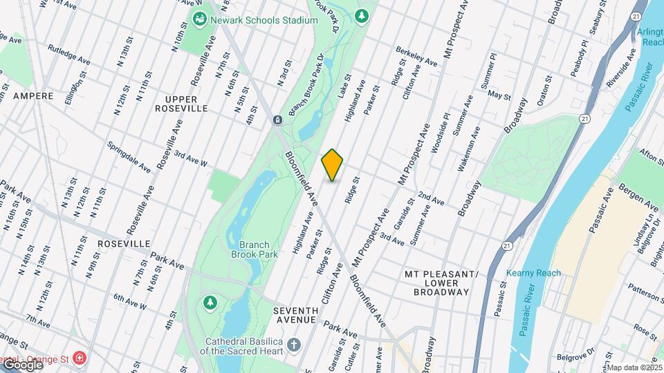270 Parker St, Unit 3 Map and Location Details