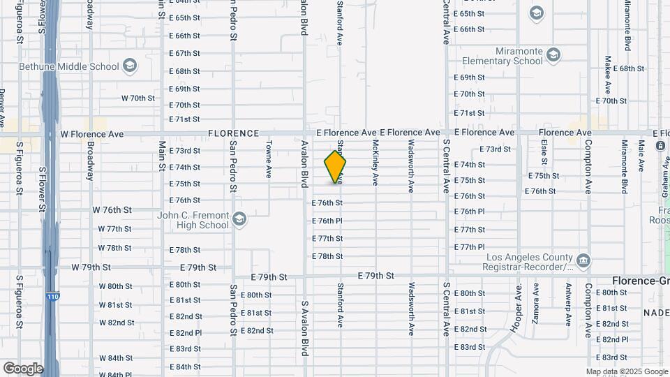 652 E 75th St Mapa y Detalles de la Ubicación