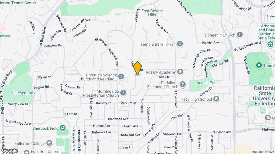 1400 Hollydale Dr Map and Location Details
