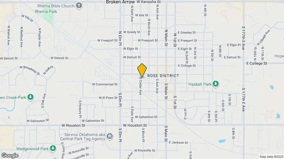 121 S Cedar Ave Mapa y Detalles de la Ubicación