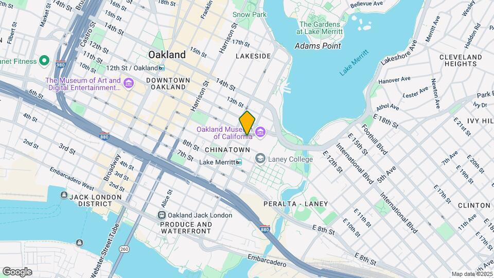 1029 Oak St Mapa y Detalles de la Ubicación