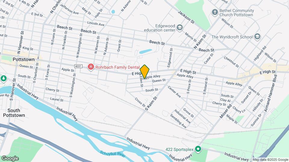 869 Queen St Map and Location Details