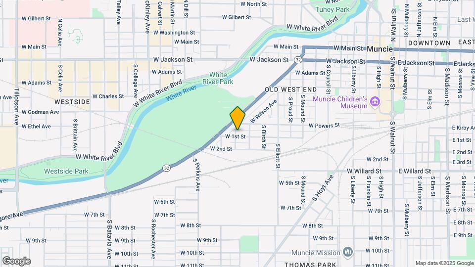 1220 W 1st St Mapa y Detalles de la Ubicación