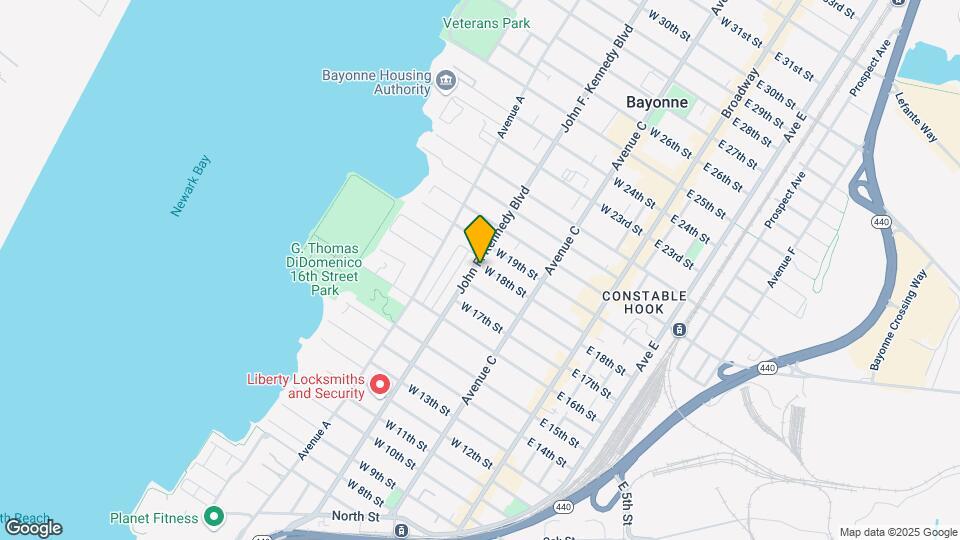 488 Kennedy Blvd Mapa y Detalles de la Ubicación
