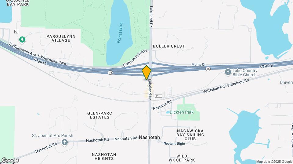 W330N4503 Lakeland Dr Map and Location Details