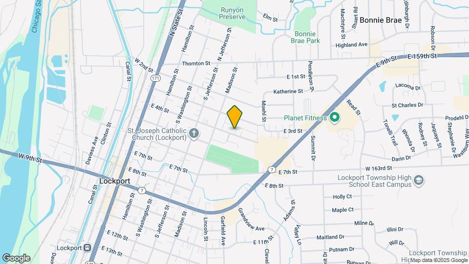 540 E 4th St Map and Location Details