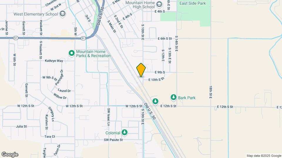 935 S 10th E Map and Location Details