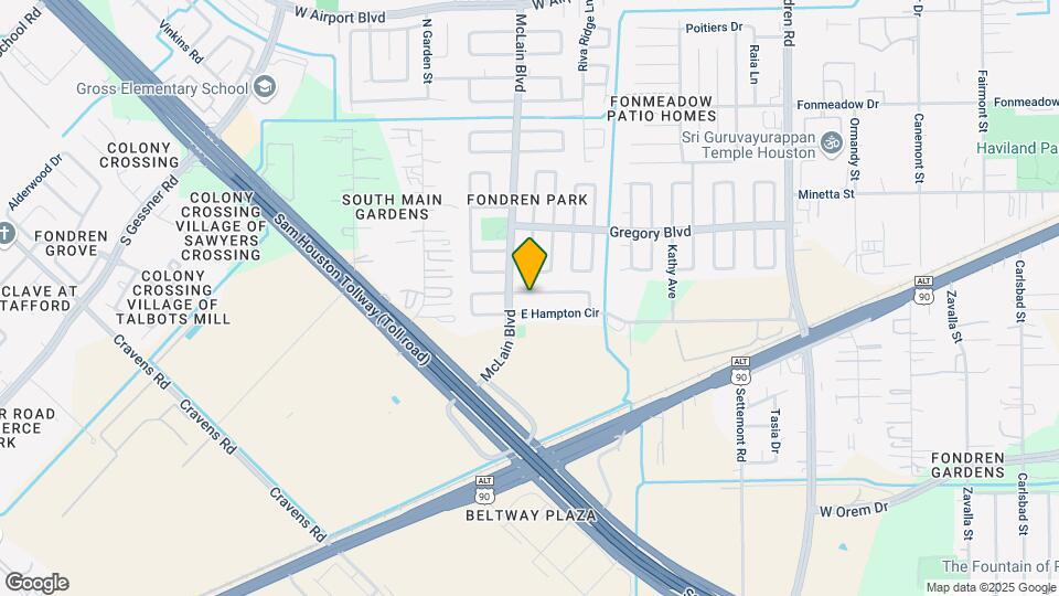 15339 E Hutchinson Cir Map and Location Details
