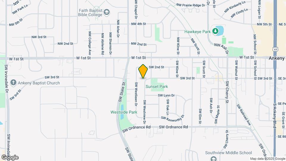 308 SW Westview Dr Map and Location Details