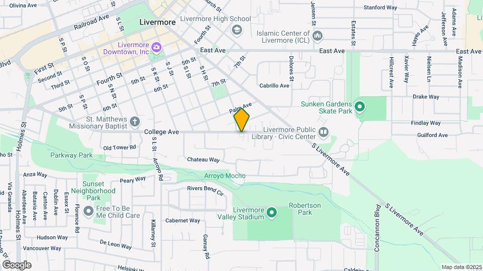 2515 College Ave Map and Location Details