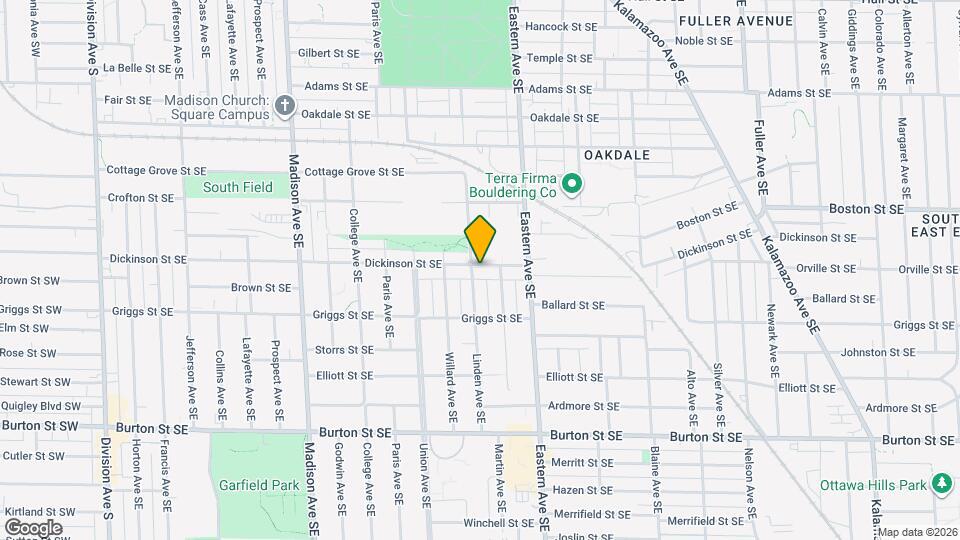 704 Dickinson St SE Map and Location Details