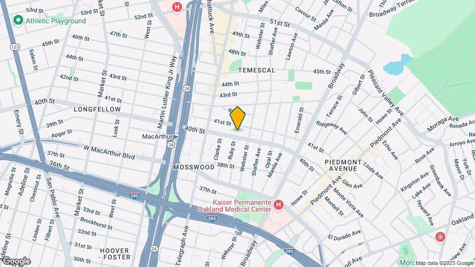 444 40th St Map and Location Details