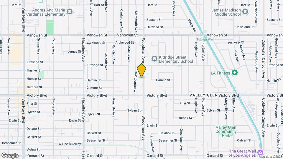 6503 Woodman Ave Map and Location Details