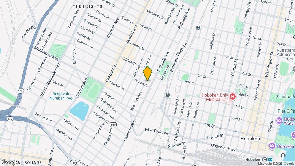 204 New York Ave Map and Location Details