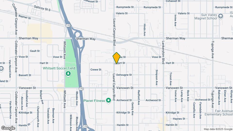 6938 Laurel Canyon Blvd Map and Location Details