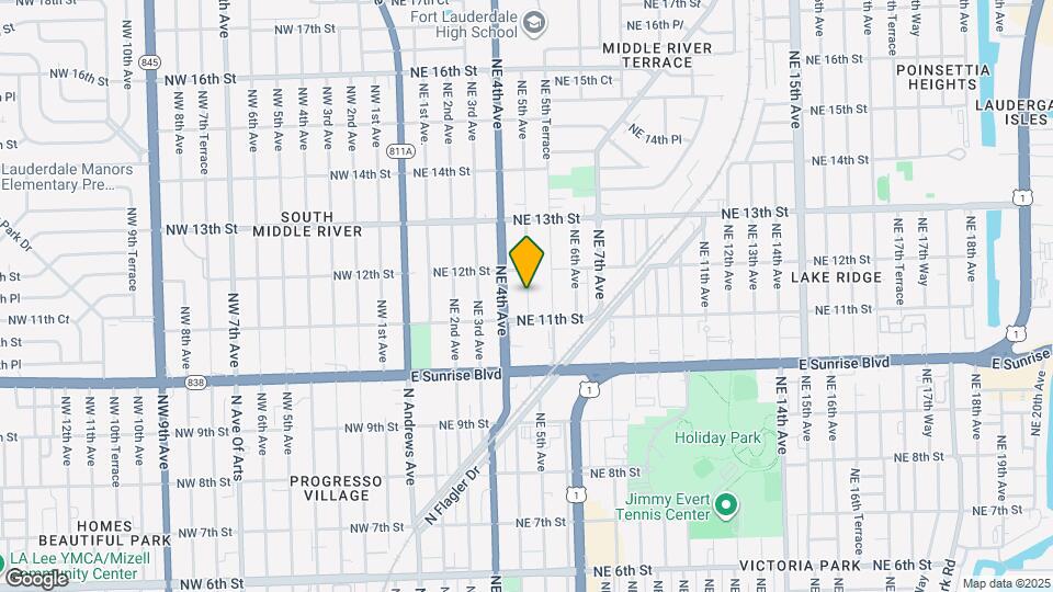 1127 NE 5th Ave Map and Location Details