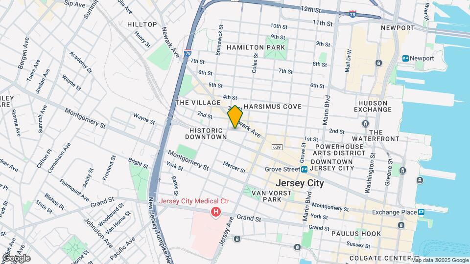 325 1st St Map and Location Details