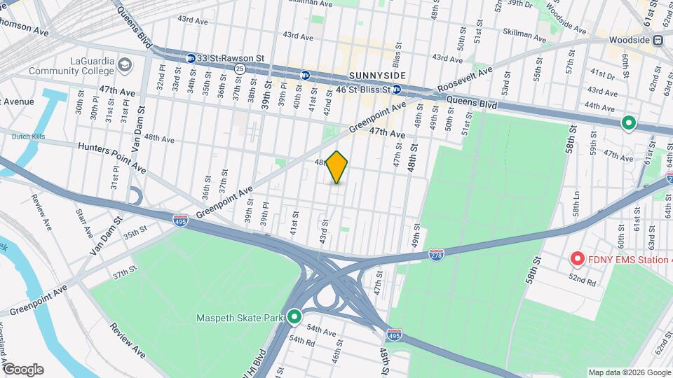 48-35 43rd St Mapa y Detalles de la Ubicación
