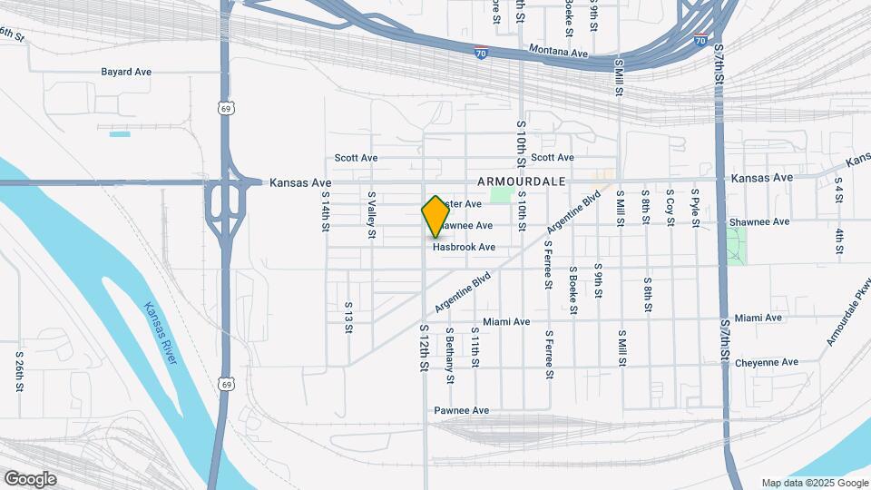 1131 Hasbrook Ave Map and Location Details