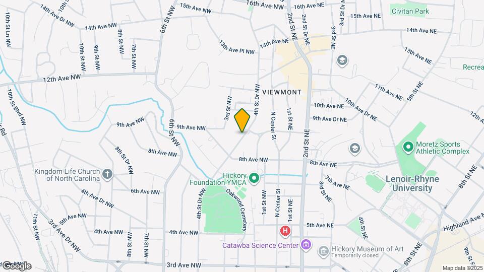 859 4th St Dr NW, Unit B Map and Location Details