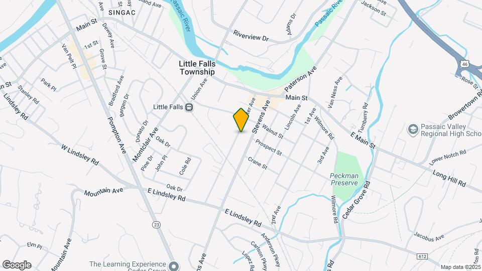 84 Center Ave Map and Location Details