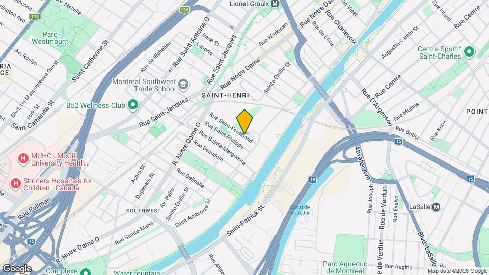 112 Saint-Ferdinand Rue Map and Location Details