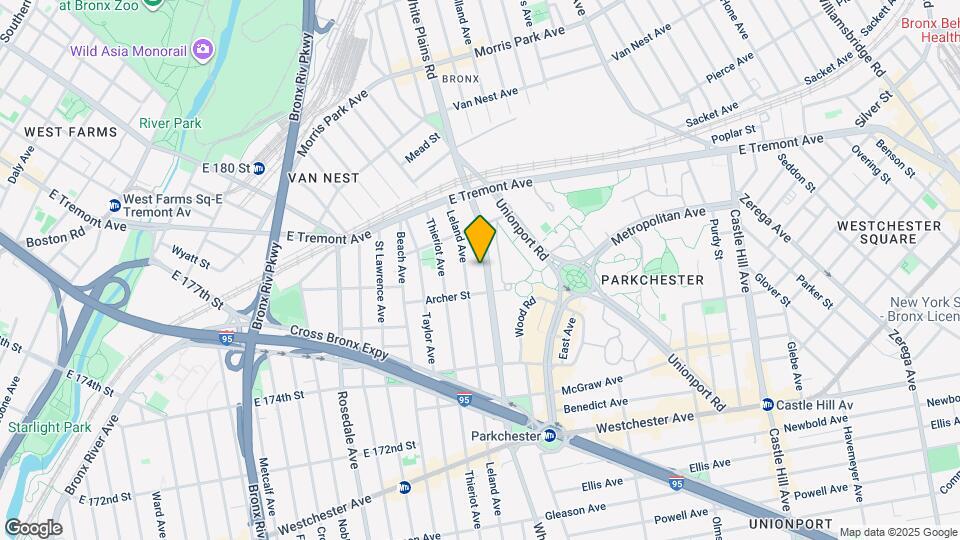 1529 White Plains Rd Map and Location Details