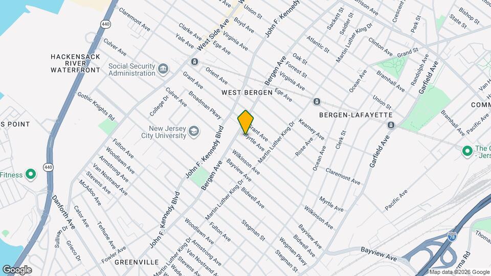 213 Myrtle Ave Map and Location Details