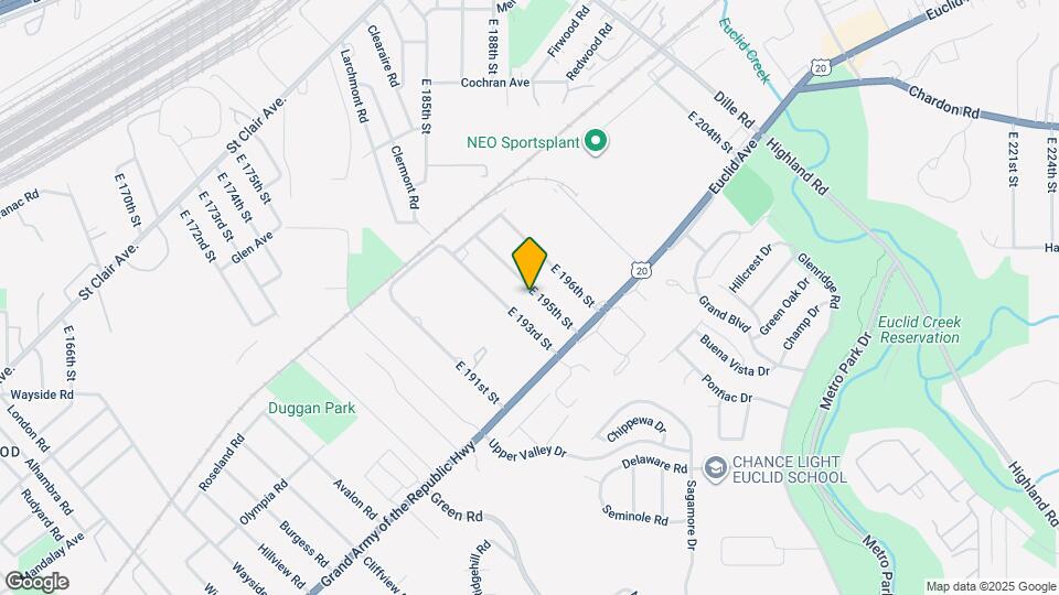 1532 E 195th St Map and Location Details