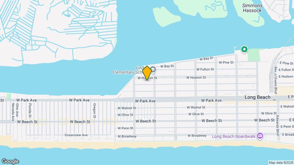 631 W Market St Map and Location Details