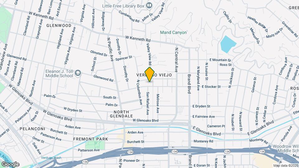 327 W Stocker St Map and Location Details