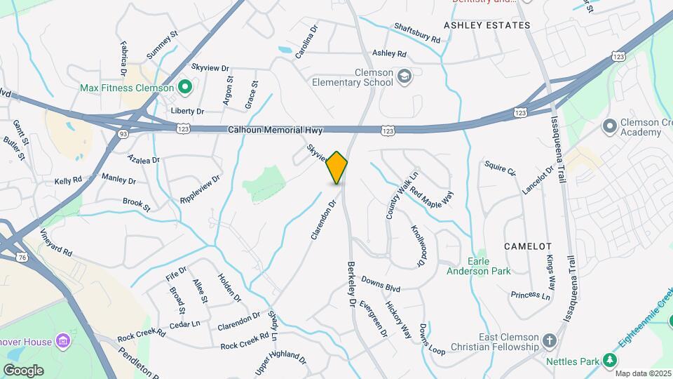 317 Clarendon Dr Map and Location Details
